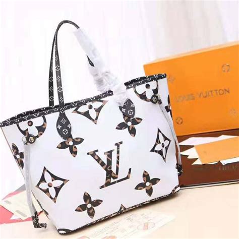 louis vuitton bag monogram white|Louis Vuitton clear monogram bag.